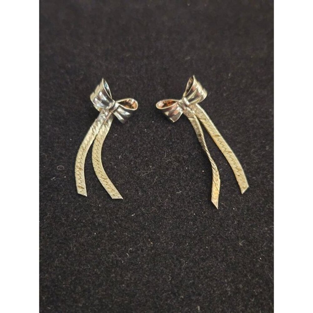 Vintage Silver Tone Bow Ribbon Dangle Earrings
